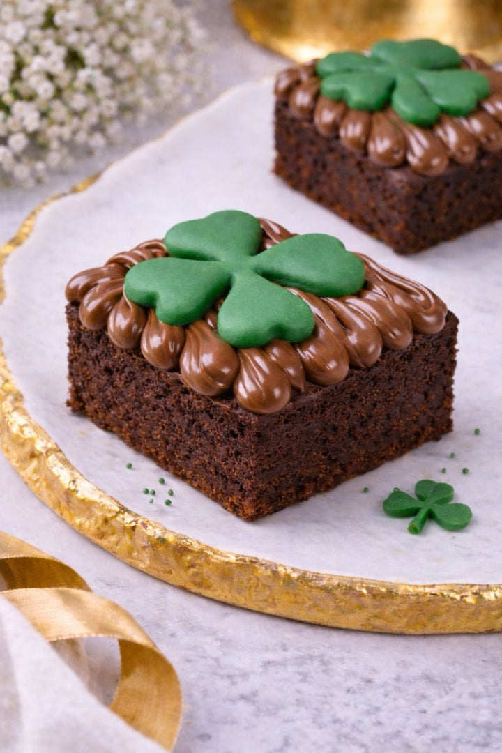 Clover Charm Brownie